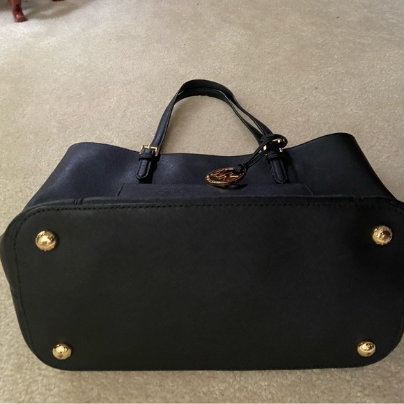 New large black leather MK purse with sleeve inside for I pad - Picture 4 of 7